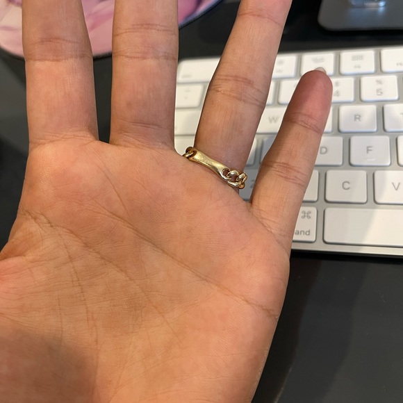 Gold Chain Ring - Picture 3 of 6